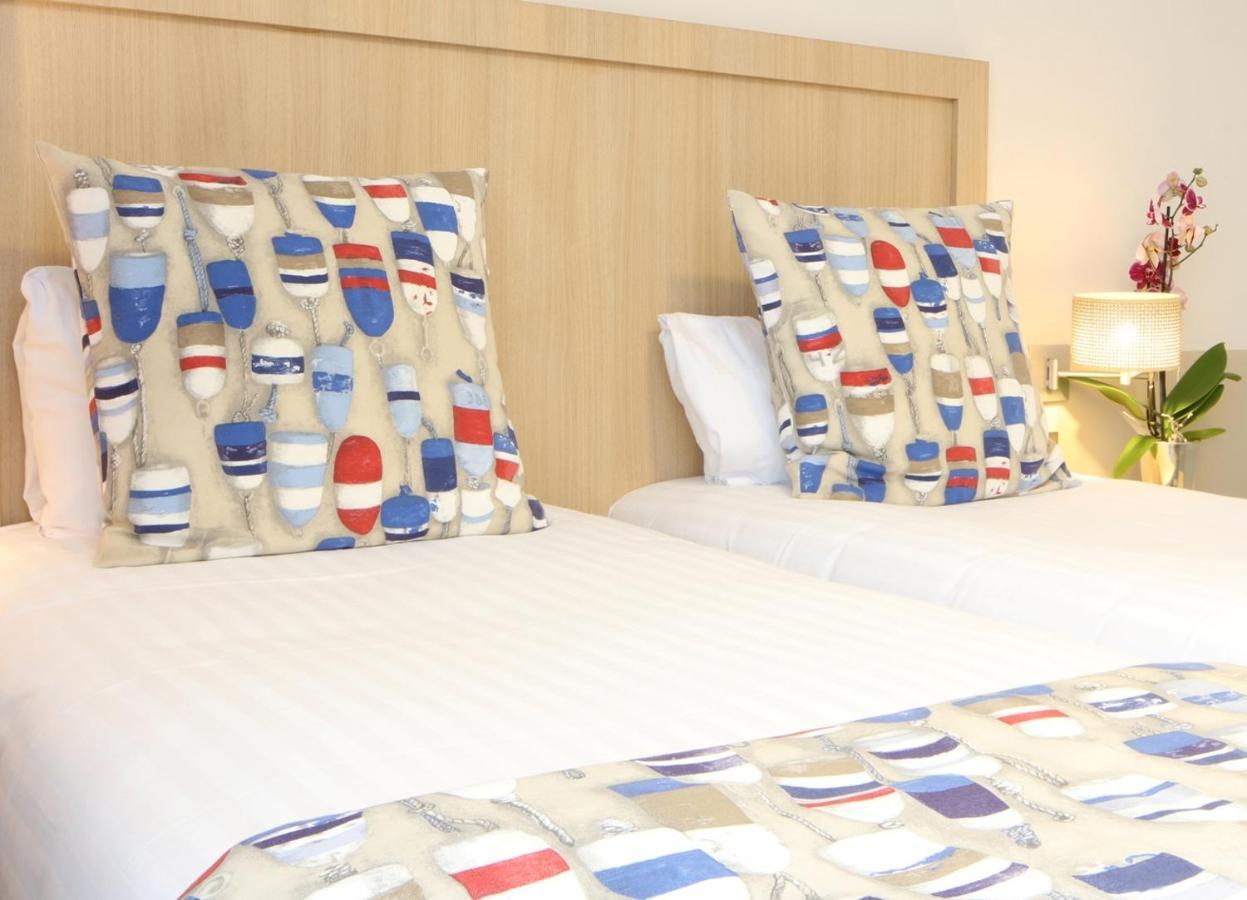 Trinite Hotel Ла-Трините-сюр-Мер Экстерьер фото