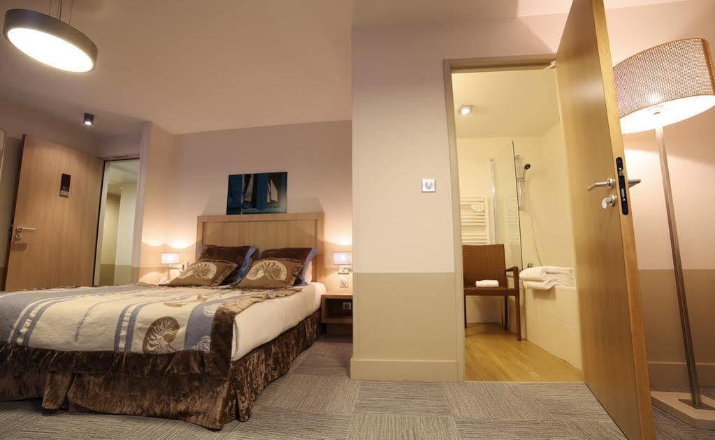 Trinite Hotel Ла-Трините-сюр-Мер Экстерьер фото